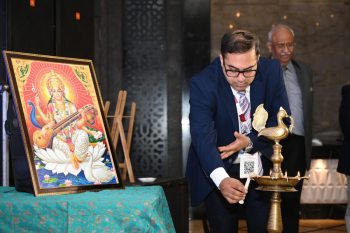 Dr. Sunit Lokwani
