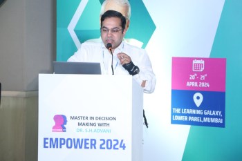 Dr. Sunit Lokwani